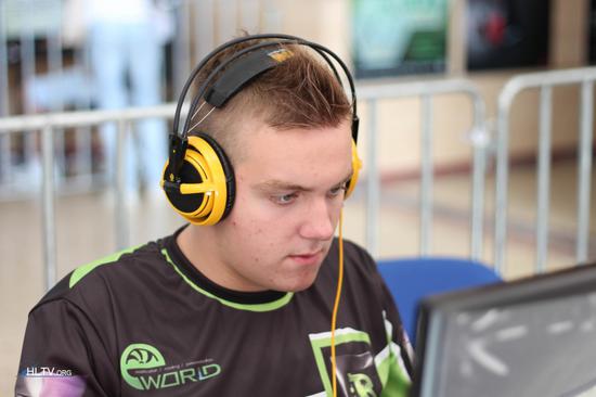 LOL官方宣布将举办新模式表演赛：中国区希然和Icon组队参加