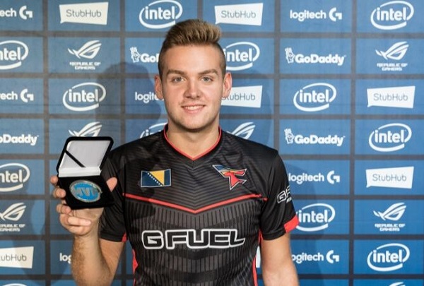 NAVI成为ESL职业联赛第20赛季的冠军