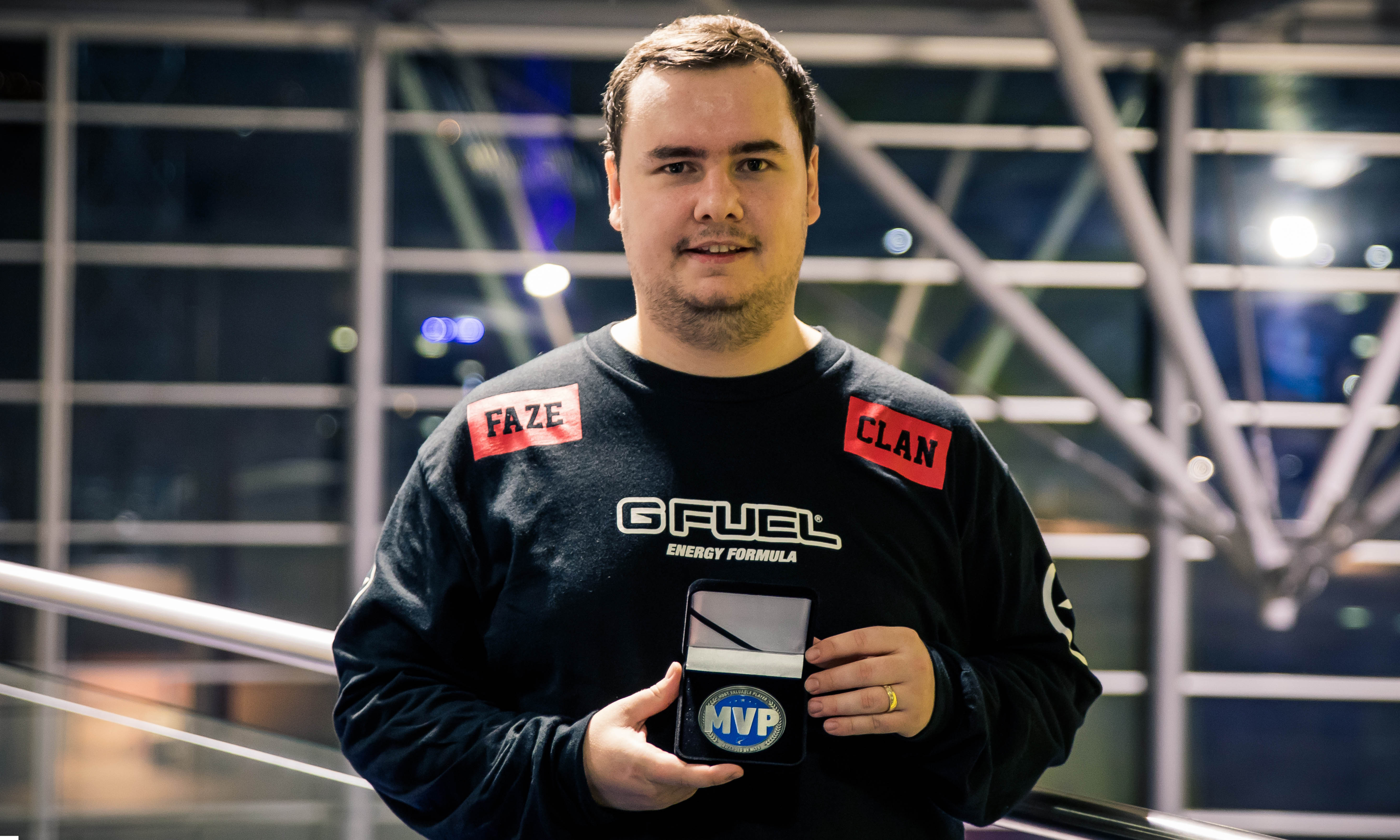 CSGO DH春季大师赛，Faze和Spirit各添一胜