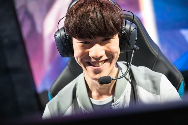 黑八奇迹继续！单王、小草包、沙皇刺杀了 Puff 团队3-1横扫绅士团队 Leyan